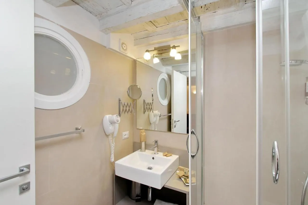 B&G Navona Apartment Rome