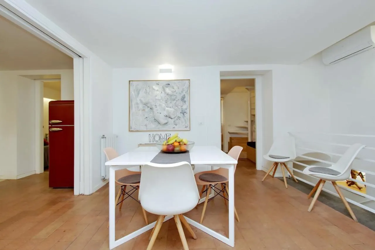 B&G Navona Apartment Rome 0*,