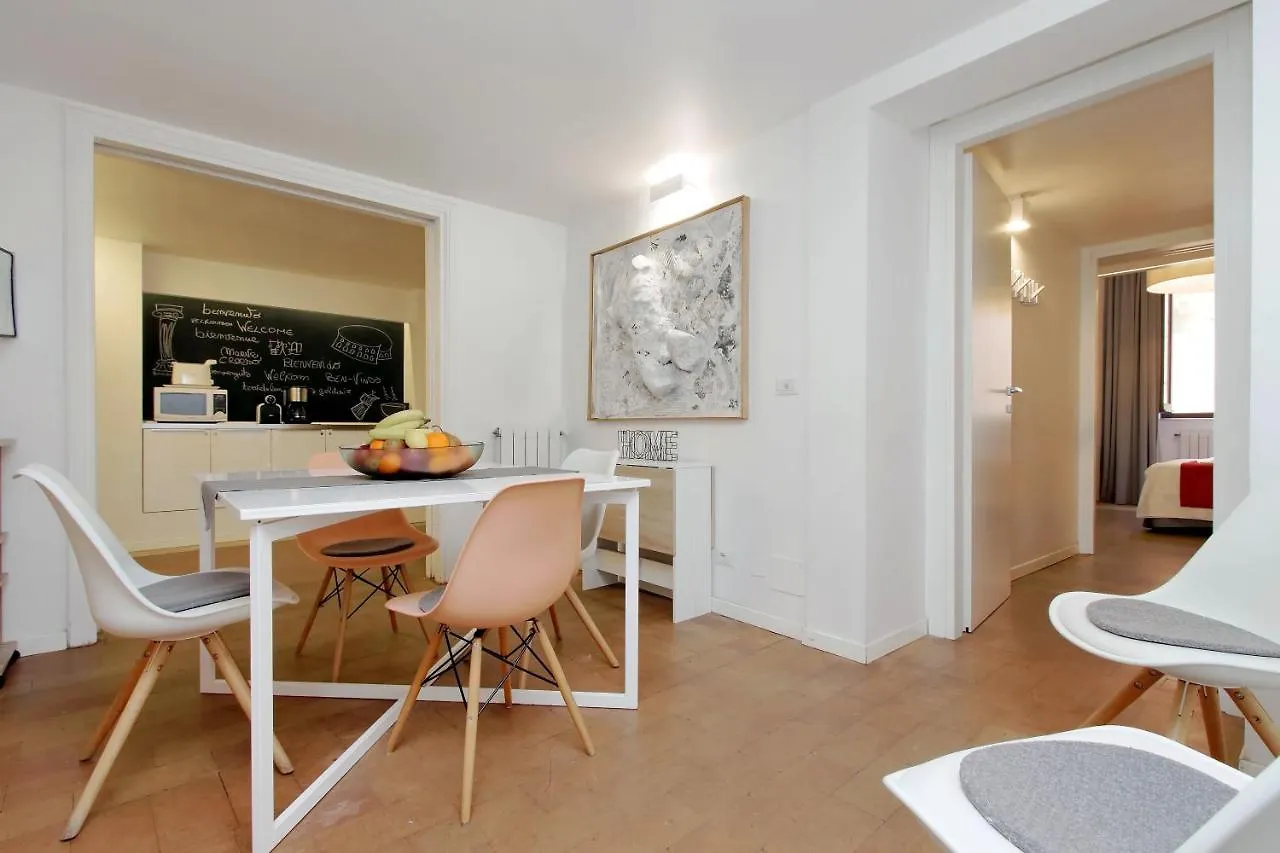 B&G Navona Apartment Rome